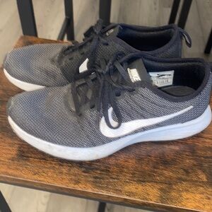 Nike dual tone racer